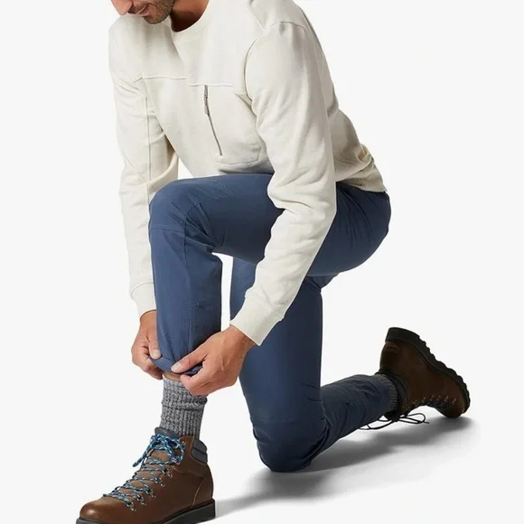 Mountain Hardware Men’s AP active pants - Picture 4 of 17